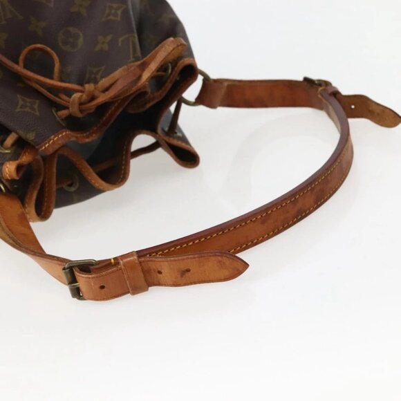 LOUIS VUITTON Monogram Petit Noe Shoulder Bag M42226 LV Auth 143290 - Picture 8 of 16
